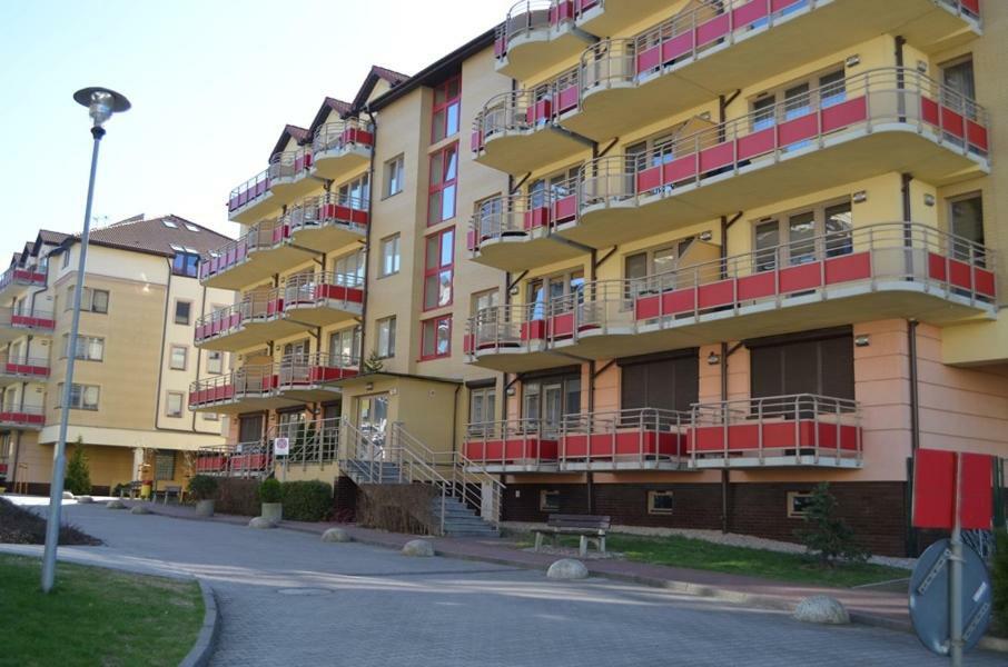 Apartament Zdrojowa U Heleny ชวีโนวิชแจ ภายนอก รูปภาพ