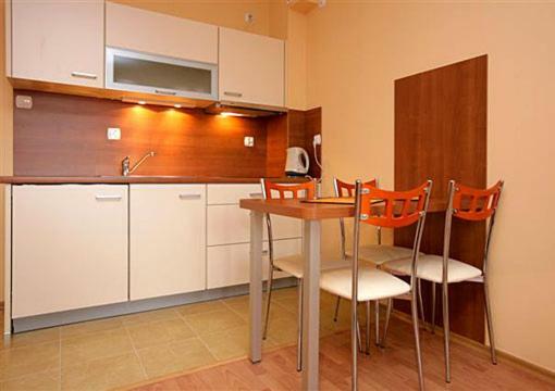 Apartament Zdrojowa U Heleny Apartment ชวีโนวิชแจ ภายนอก รูปภาพ